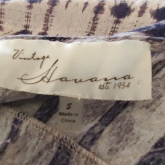 VINTAGE HAVANA blouse.       #1062 - Picture 6 of 6